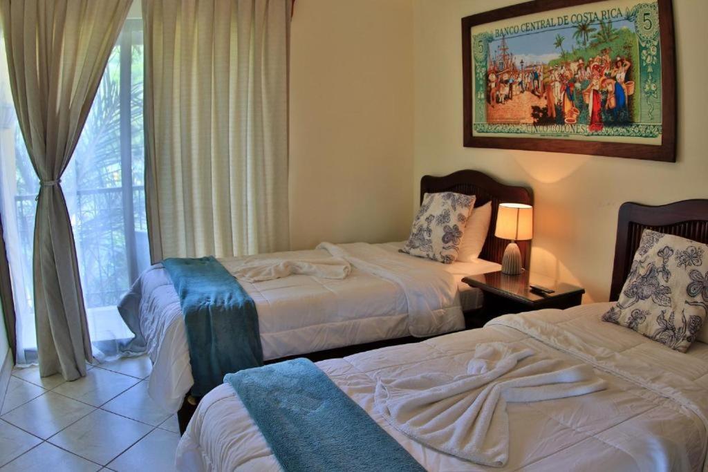 The Oaks Tamarindo Pool Front Condominiums Fast Wifi ภายนอก รูปภาพ
