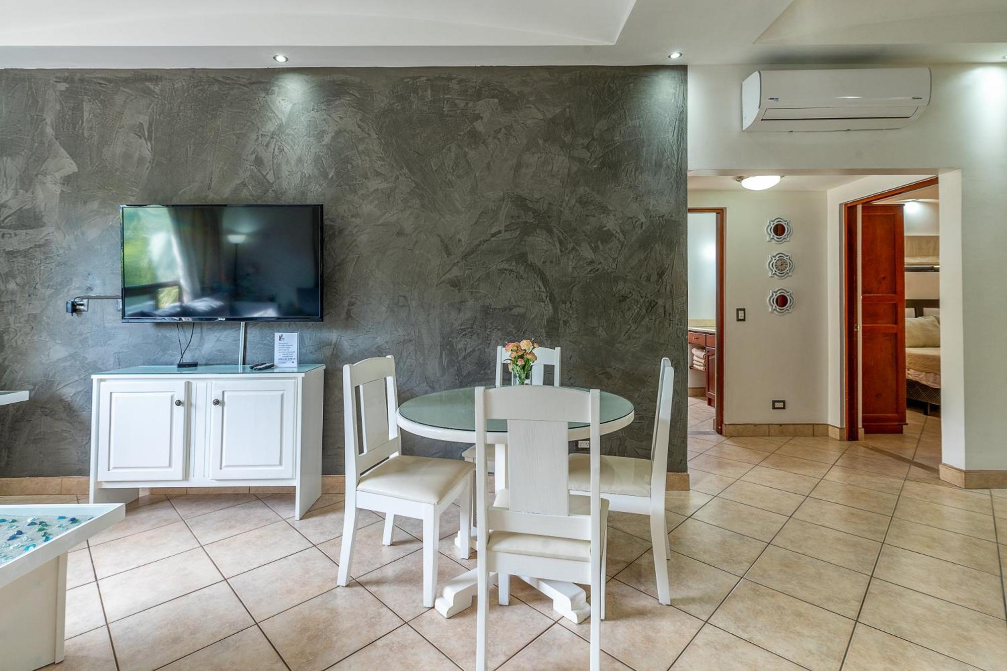 The Oaks Tamarindo Pool Front Condominiums Fast Wifi ภายนอก รูปภาพ